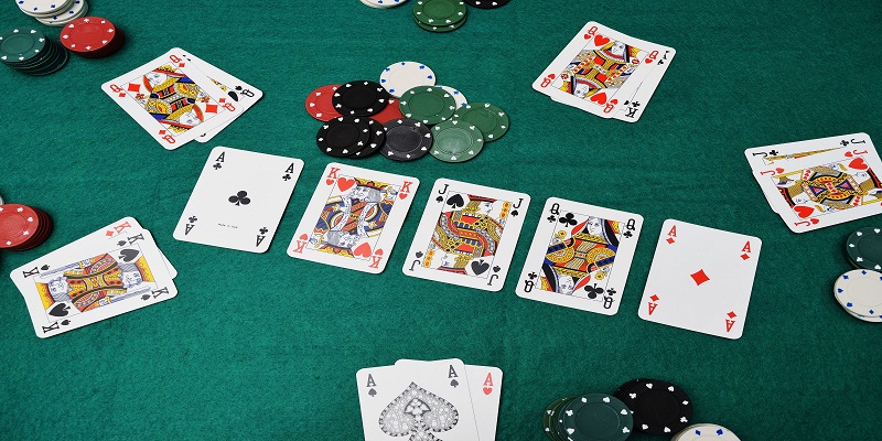 Poker 8Day game bài hấp dẫn bậc nhất tại các nhà cái trực tuyến