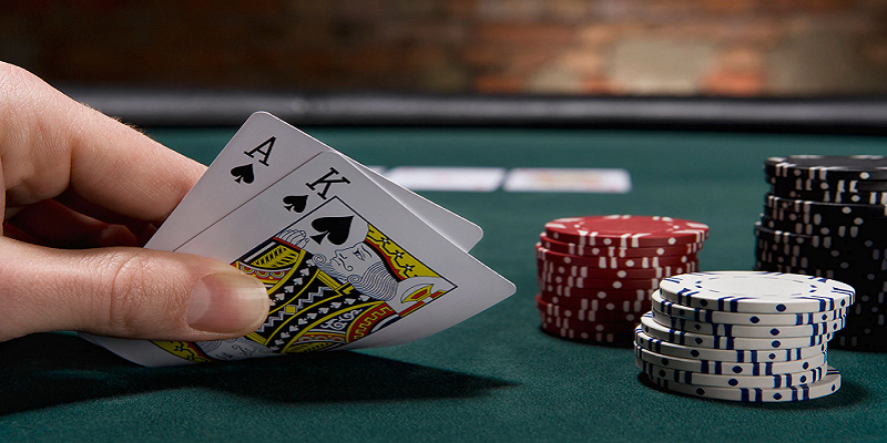 Hiểu rõ các thuật ngữ luôn là yêu cầu tiên quyết khi chơi Poker